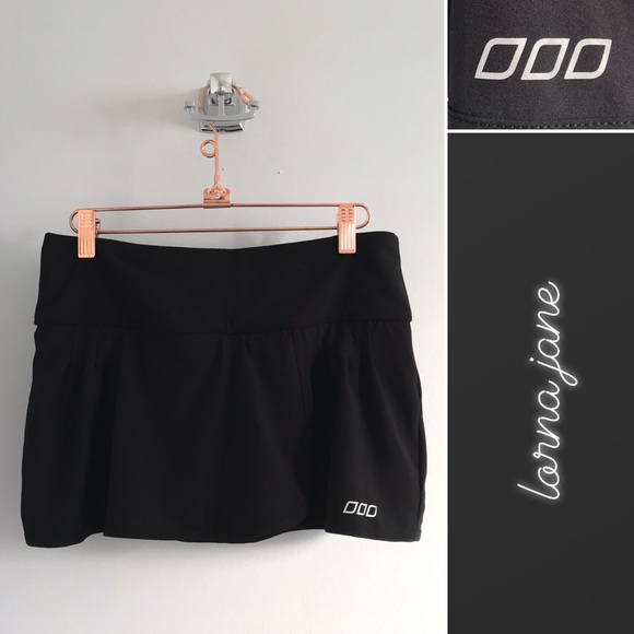 lorna jane shorts black